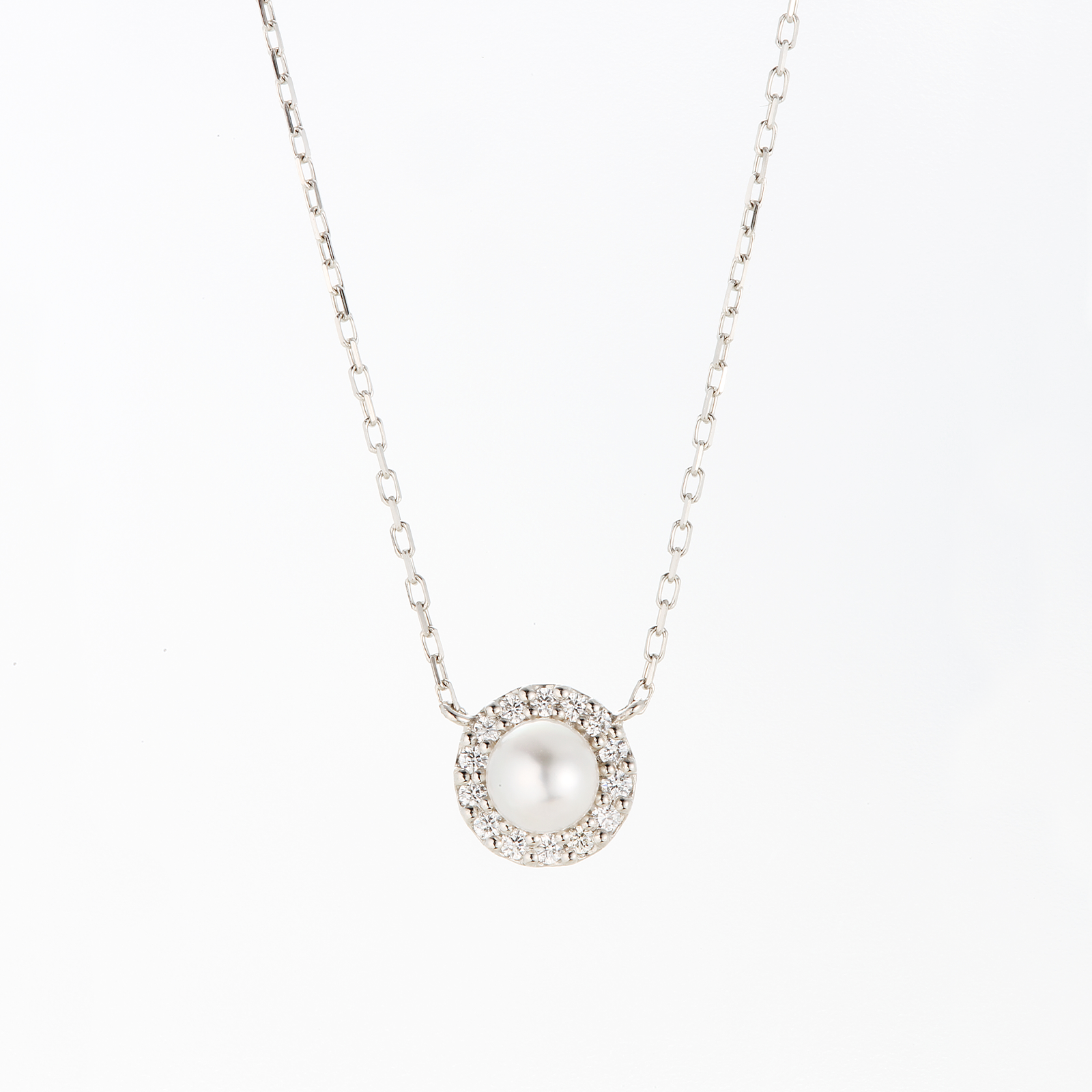 【LIN/PE32】【LIN/N32】earrings/necklace/ pearl取り巻きパールスタッドピアス/ネックレス